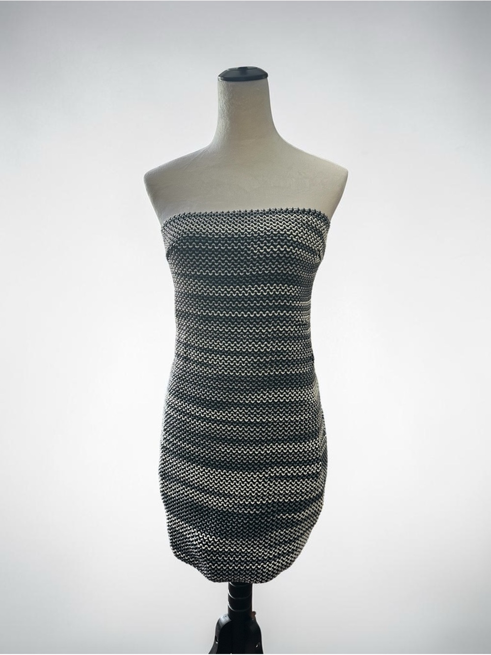 bebe Black & White Strapless Knit Bodycon Dress